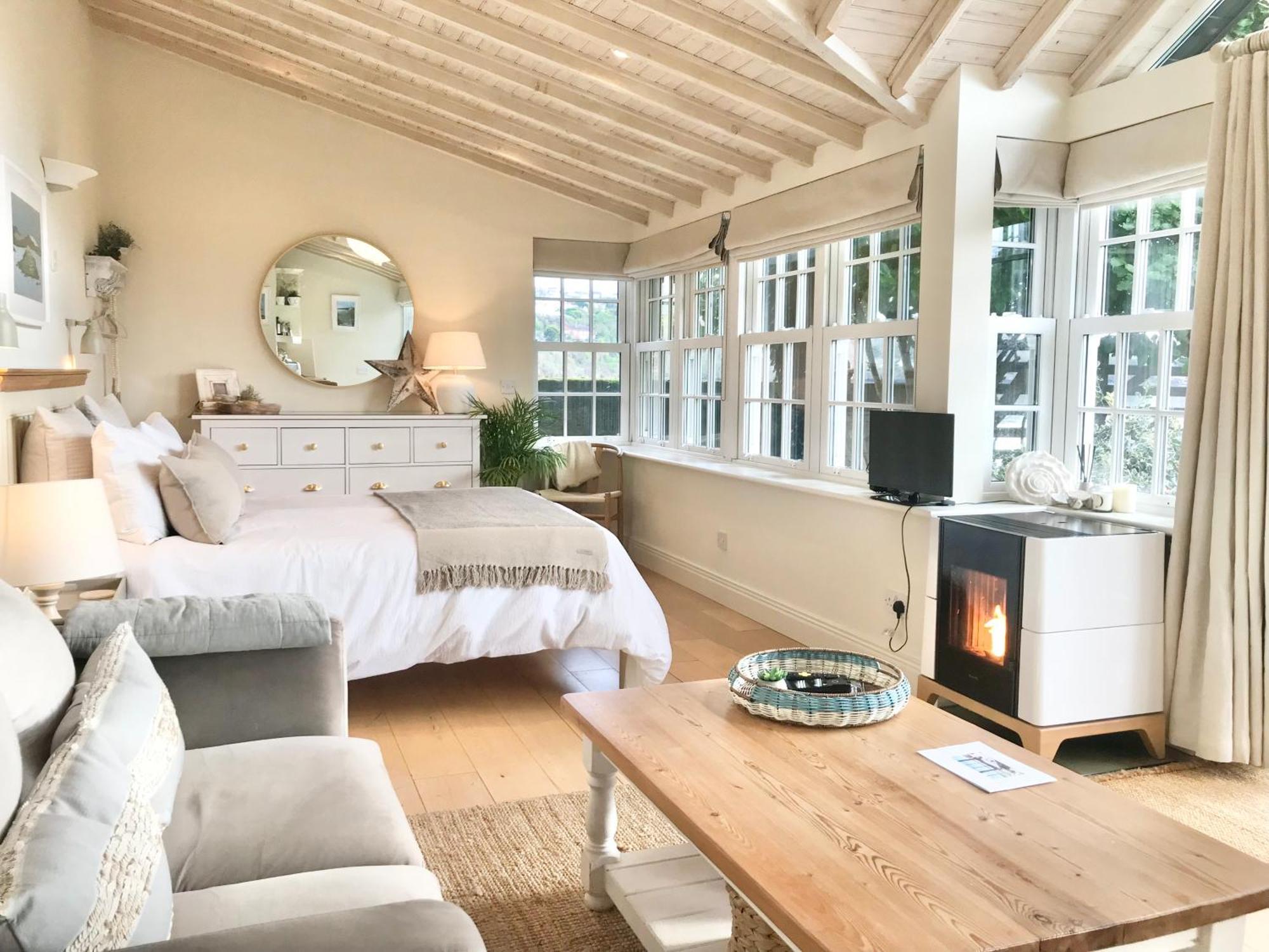 Coastal Chic Waterfront Studio Kinsale Dış mekan fotoğraf